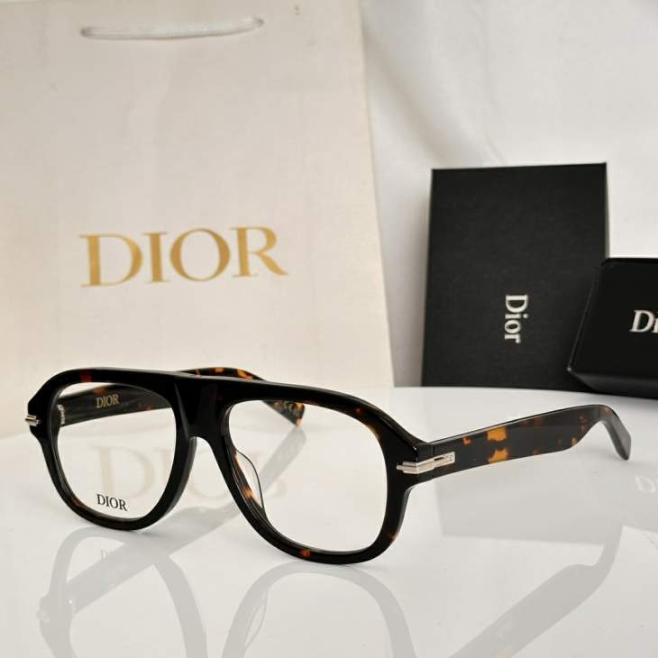 Picture of Dior Sunglasses _SKUfw79480174fw